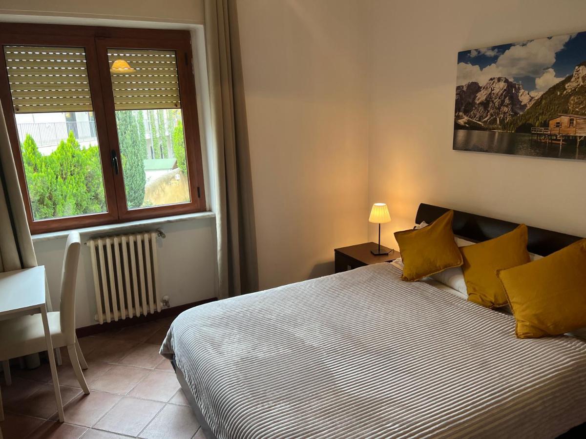 Centro Roma Metro Rebibbia Hotel Екстериор снимка